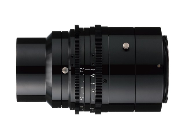 High Resolution and Large Format Industrial Lens with Variable Magnification